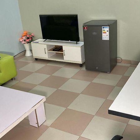 Residence Maryhouse - Free Breakfast And Taxi From Airport Cotonou Exterior photo