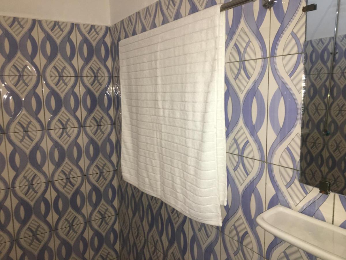 Residence Maryhouse - Free Breakfast And Taxi From Airport Cotonou Exterior photo