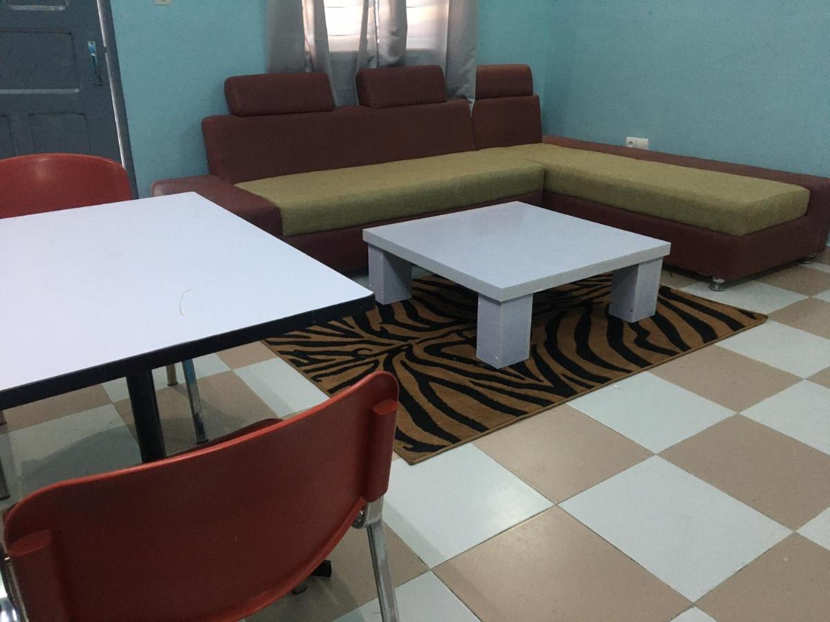 Residence Maryhouse - Free Breakfast And Taxi From Airport Cotonou Exterior photo