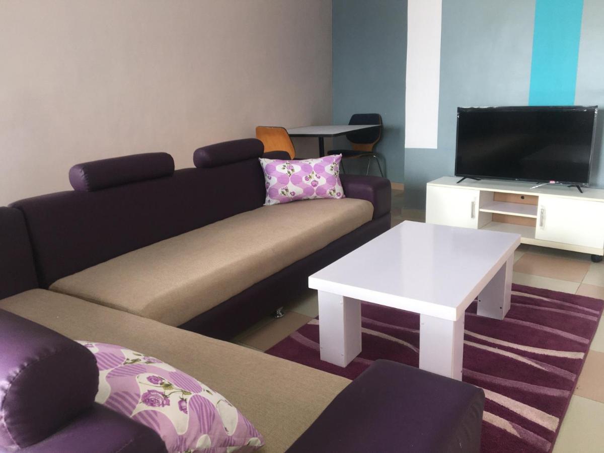 Residence Maryhouse - Free Breakfast And Taxi From Airport Cotonou Exterior photo
