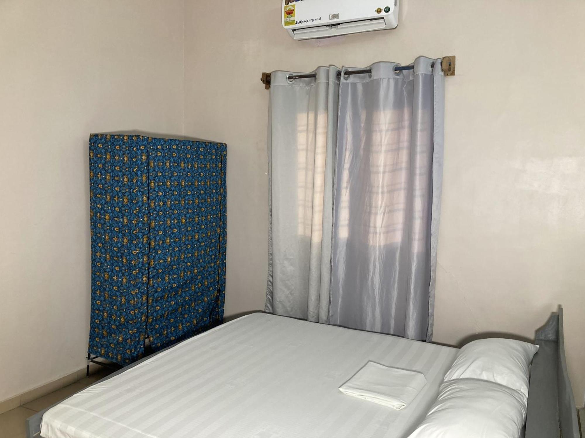 Residence Maryhouse - Free Breakfast And Taxi From Airport Cotonou Exterior photo