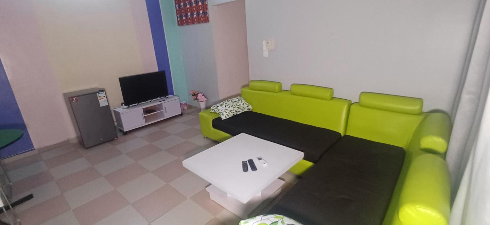 Residence Maryhouse - Free Breakfast And Taxi From Airport Cotonou Exterior photo